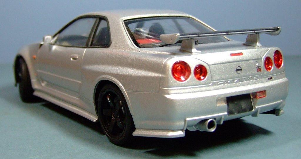 Nissan Skyline R34 GTR, 1:24