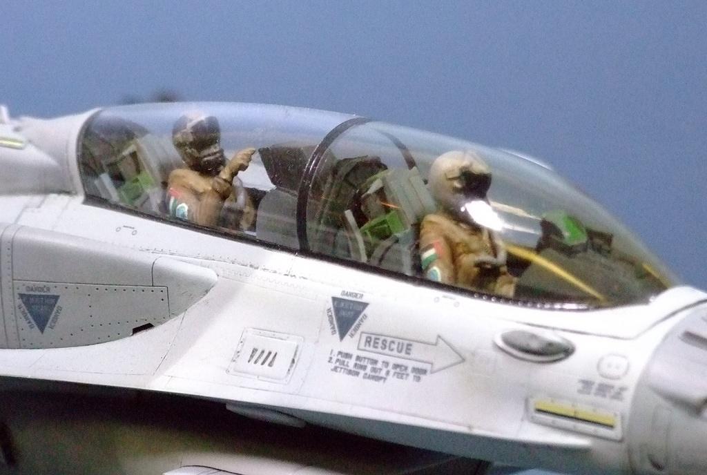 Lockheed Martin F-16F, United Arab Emirated Air Force, 1:32