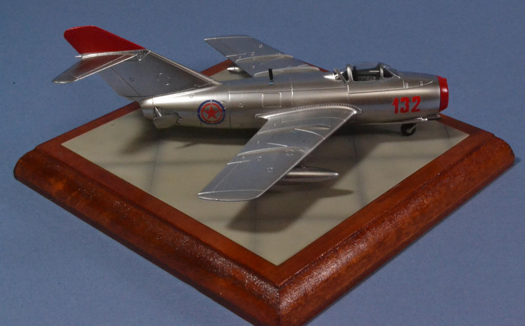 Airfix MiG 15