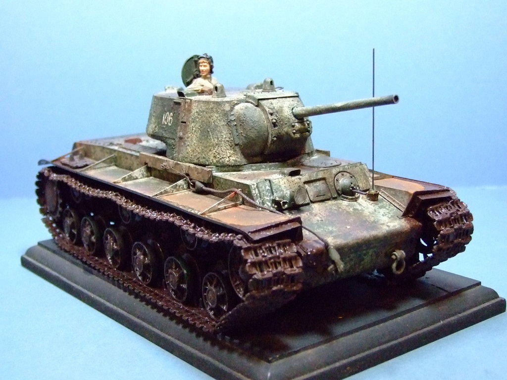 KV1 1942 model