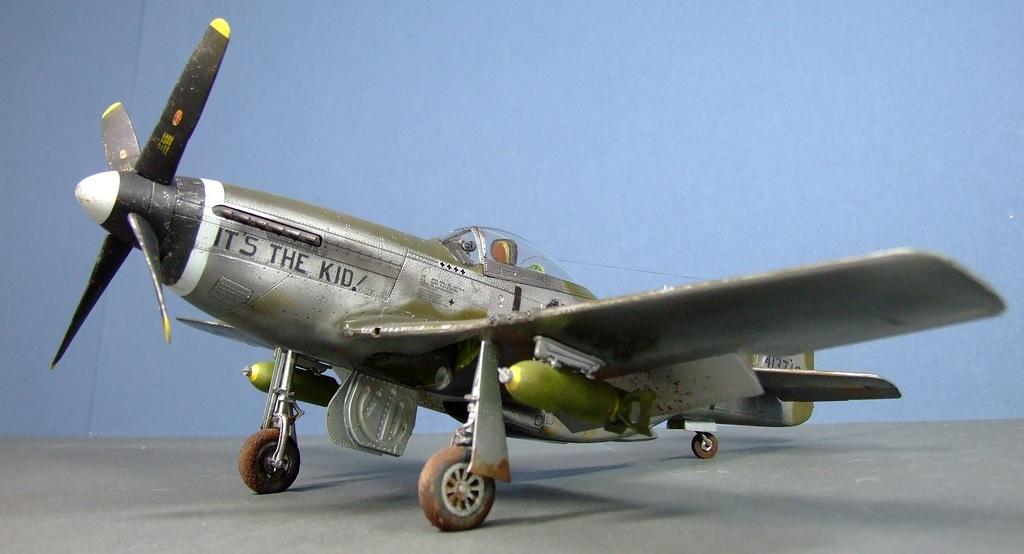 North American P-51D Mustang, 1:32