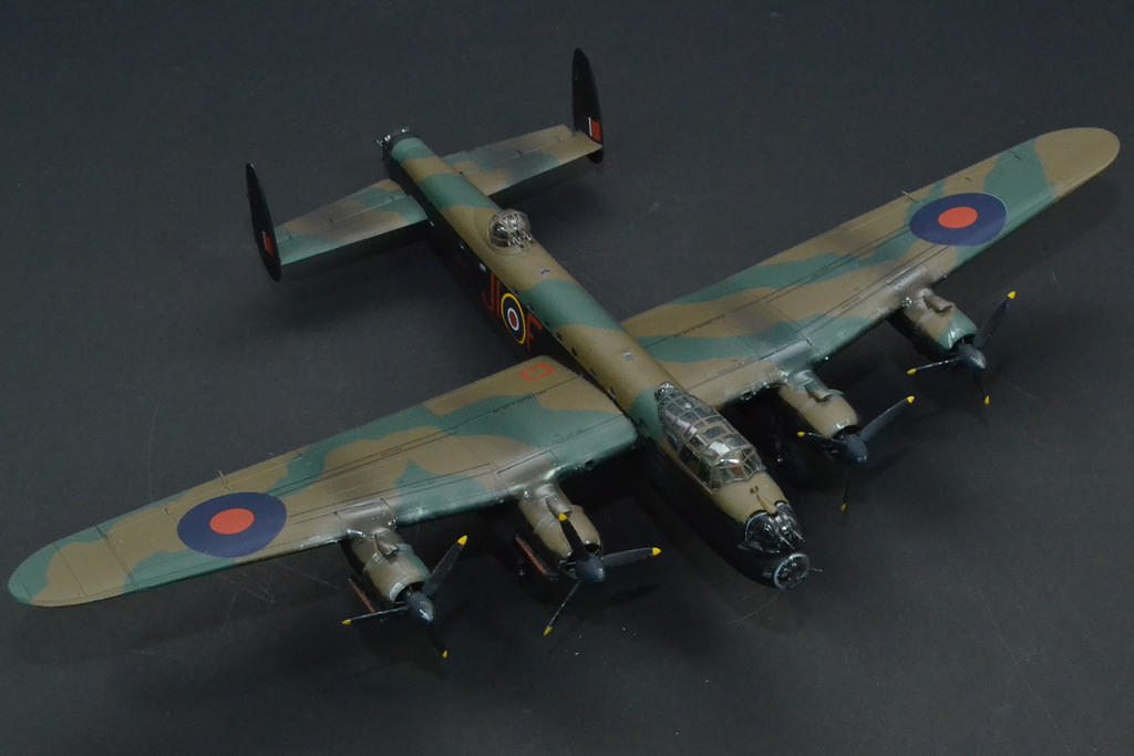 Avro Lancaster BII, 1942