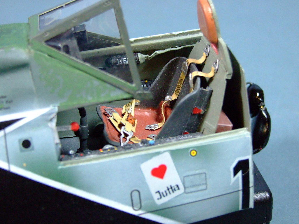 Focke-Wulf Fw190A-8 cockpit, 1:20