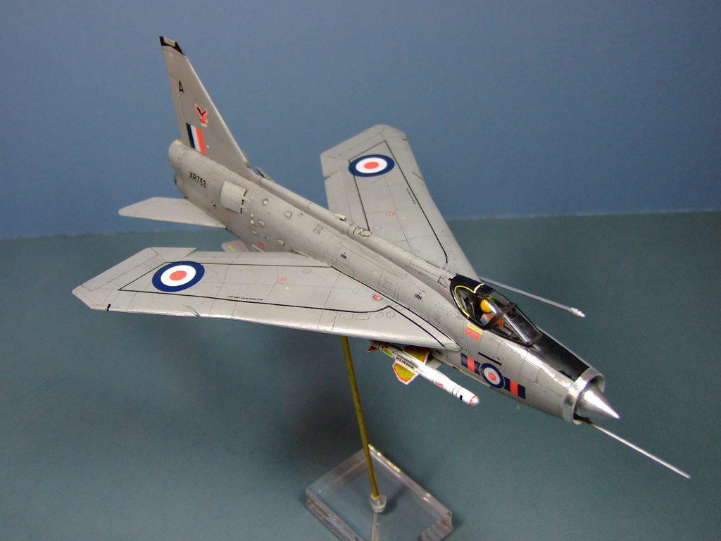 Lightning F6