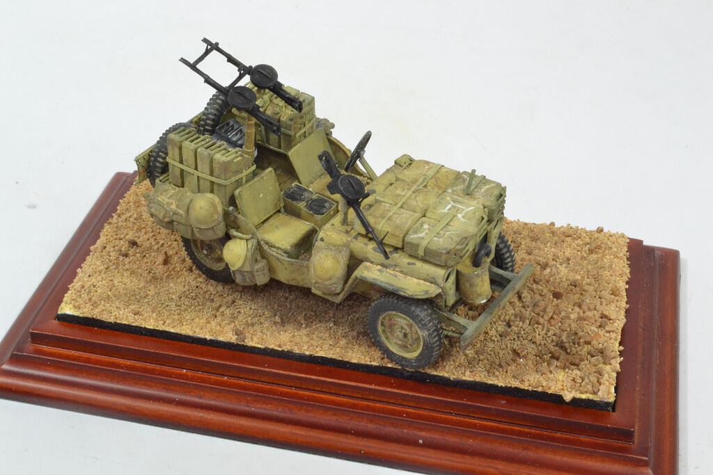 1:35 SAS Jeep