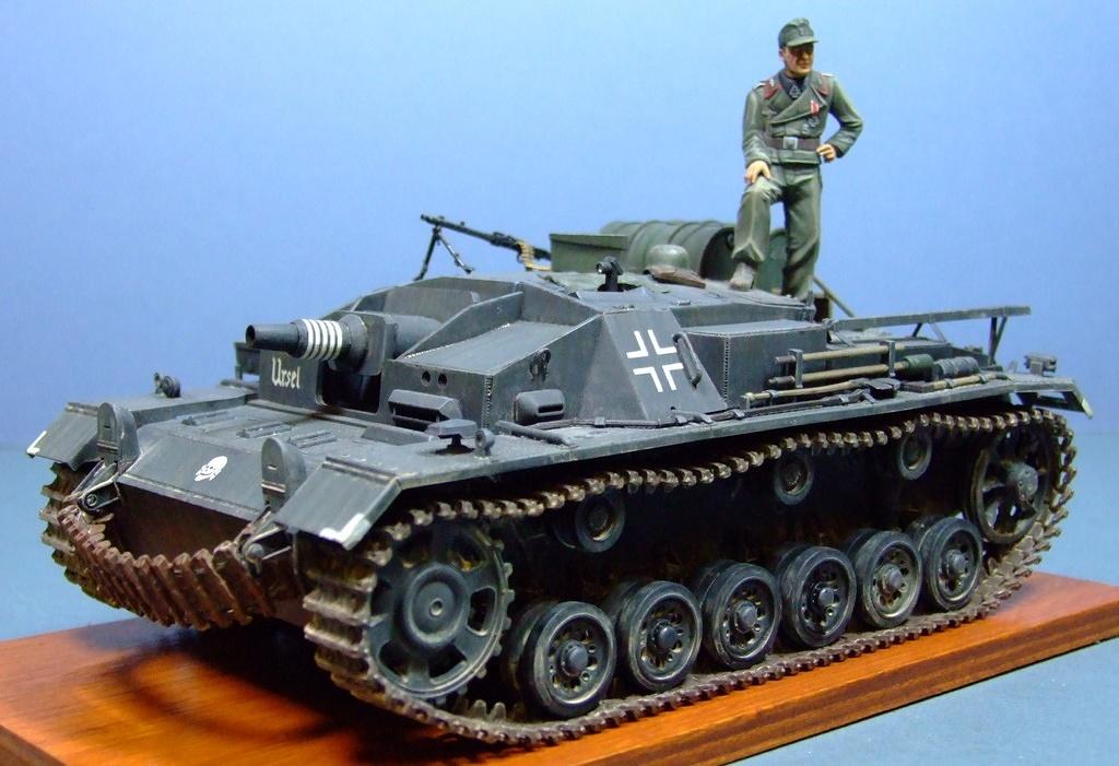 StuG III Ausf C/D, Totenkpof, 1:35