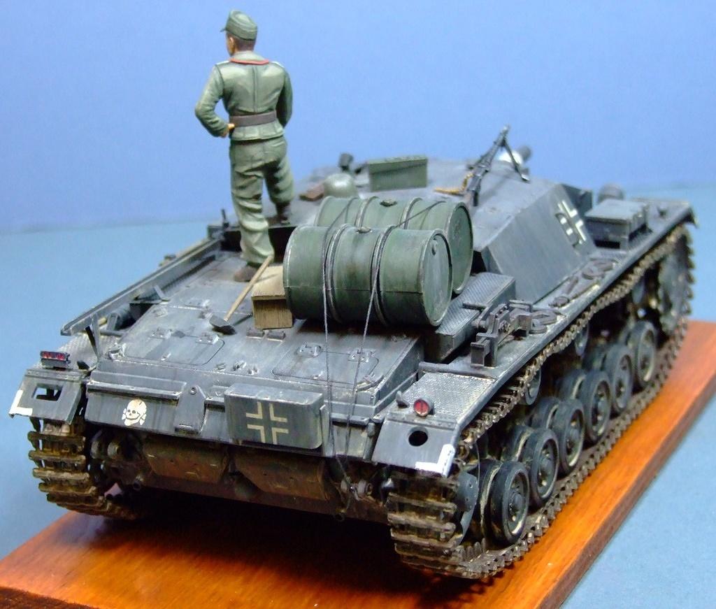 StuG III Ausf C/D, Totenkpof, 1:35