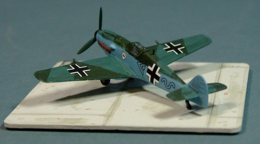 Messerschmitt Me109, 1:144