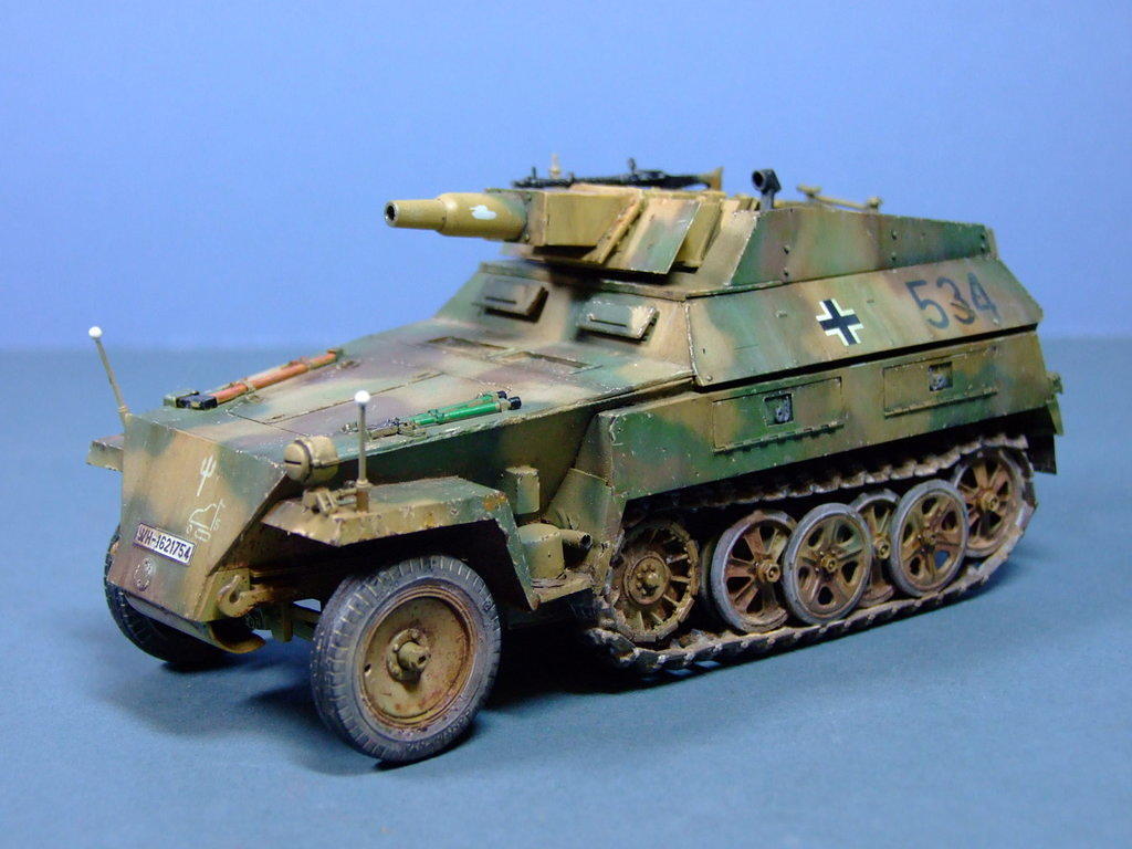 SdKfz 250 "Stummel," 1:35