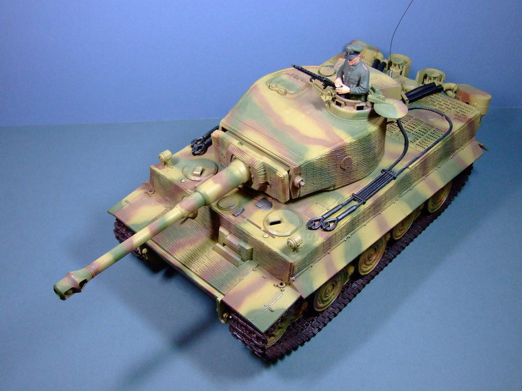 Tiger, 1:16