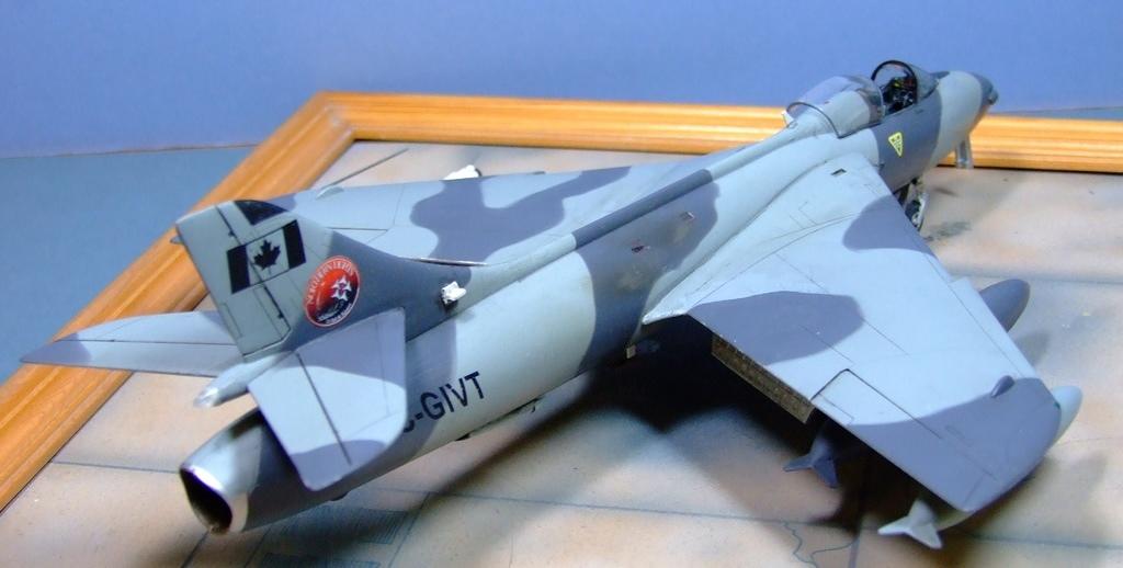 Hawker Hunter F.58, Northern Lights, 1:32