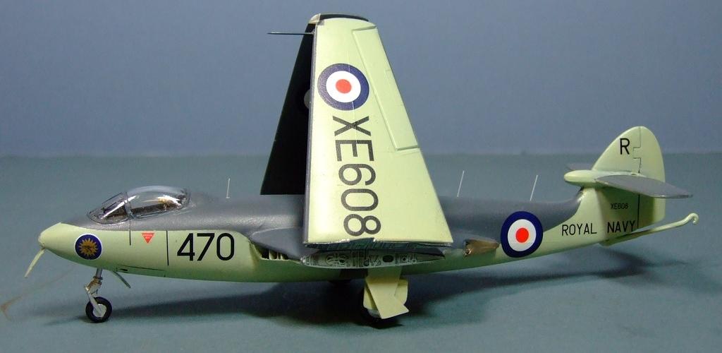 Hawker Sea Hawk FGA.6, 1:72