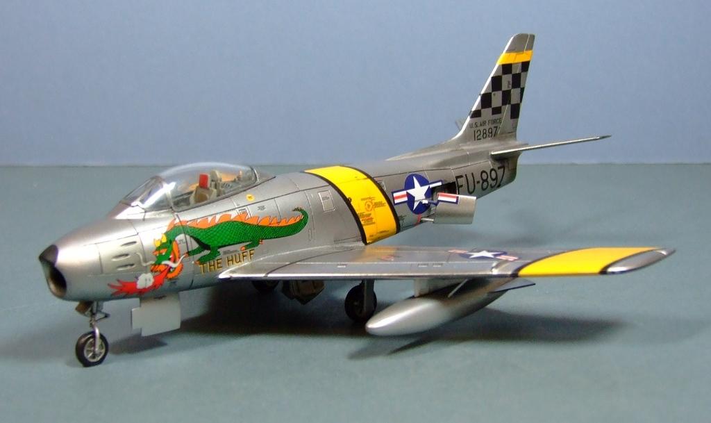 F-86F Sabre, 1:72