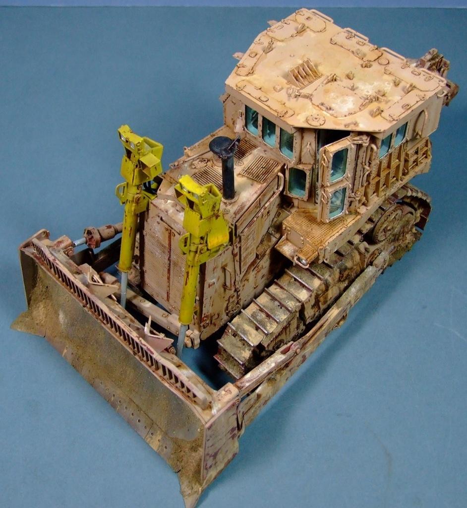 Caterpillar D9R Doobi Armoured Bulldozer, Isaeli Defence Force, 1:35