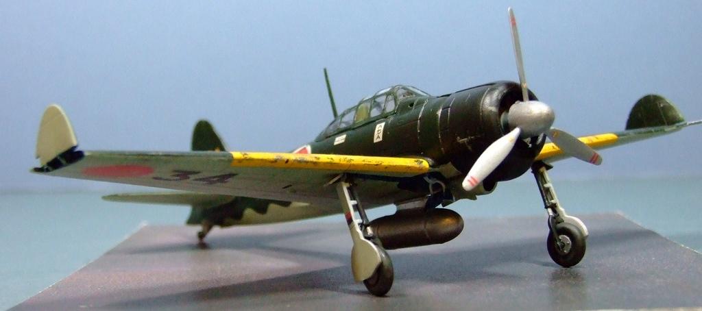 Mitsubishi A6M2b Zero, 1:72