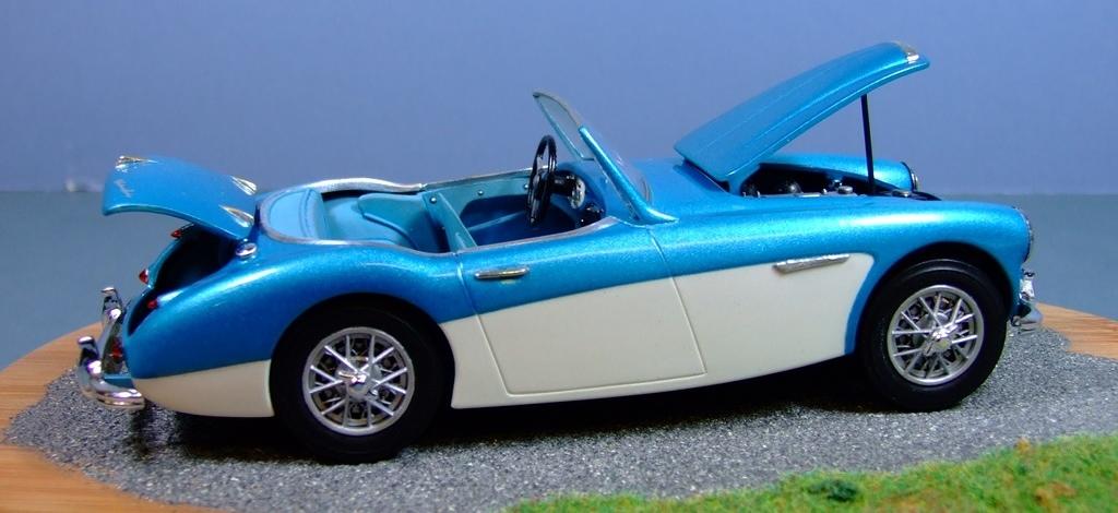 Austin Healy Mk2, 1:24