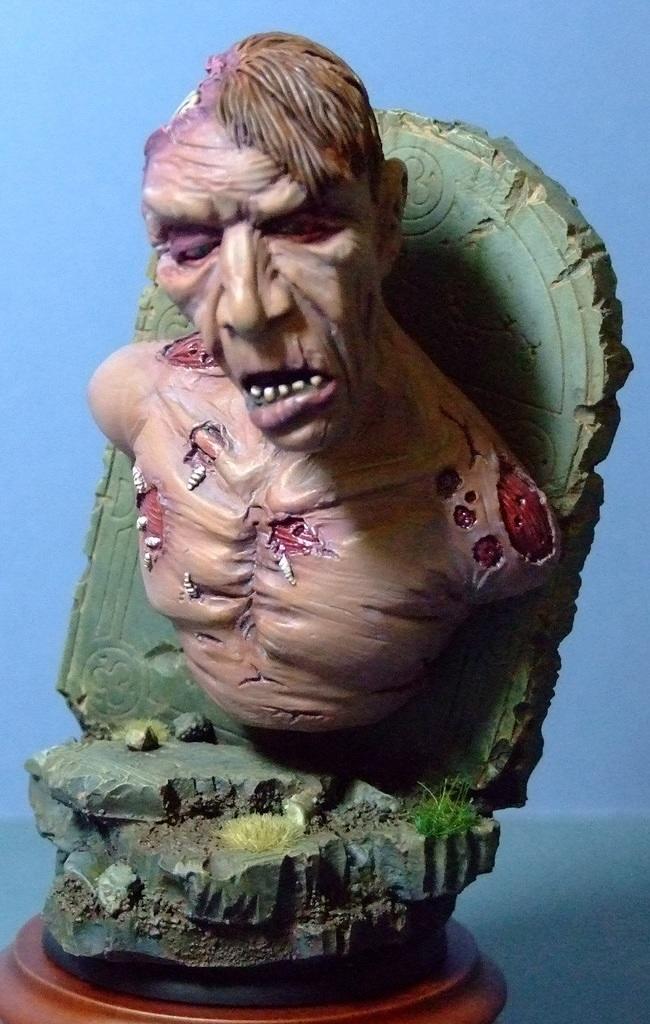 Zombie bust