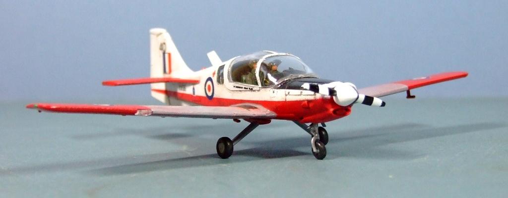 Scottish Aviation Bulldog T.1, 1:72