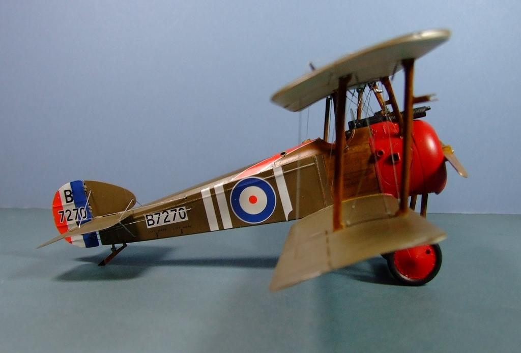 Sopwith Camel, Lloyd Brown, 209 Sqdn RAF, April 1918, 1:32