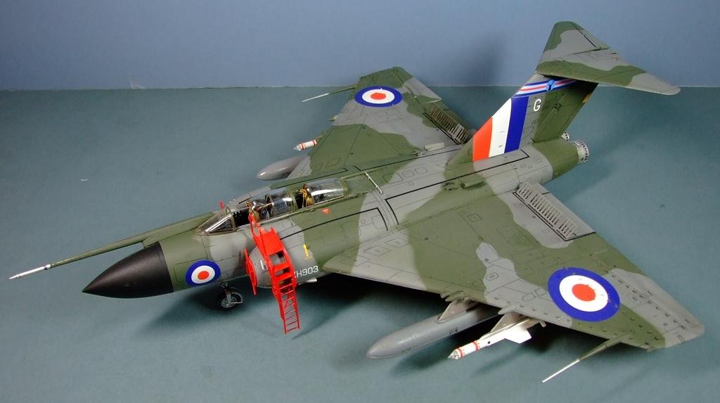 Gloster Javelin FAW9, 1:48