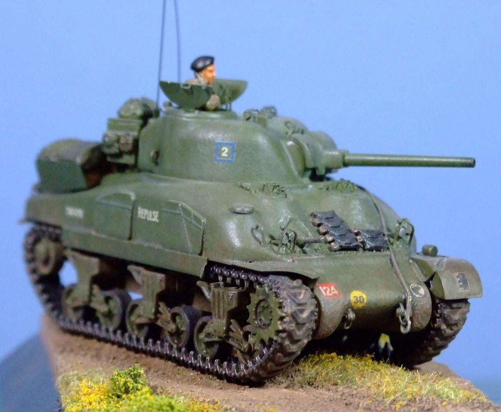 Sherman II, 4th Armoured Division, 1:72