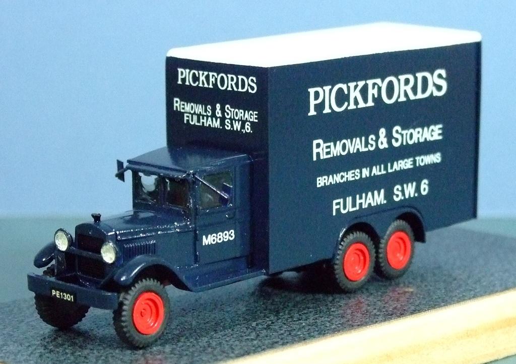 Autocar Dispatch Model SA Pantechicon, ~1947, 1:72