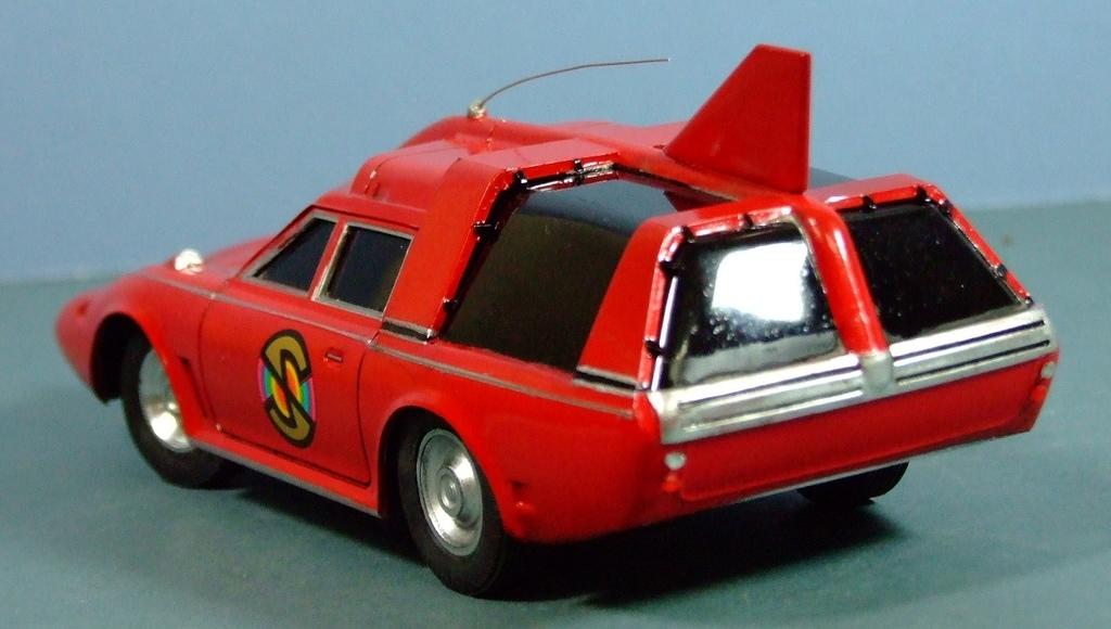 "Spectrum is Green," Spectrum Saloon Car, 1:32