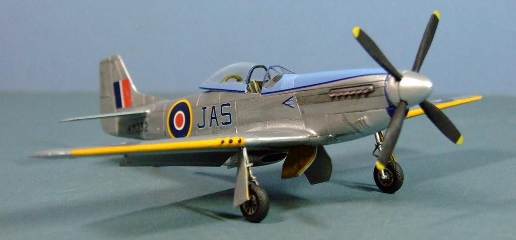 North American Mustang IV, 443 Sqn RCAF, May 1945, 1:72