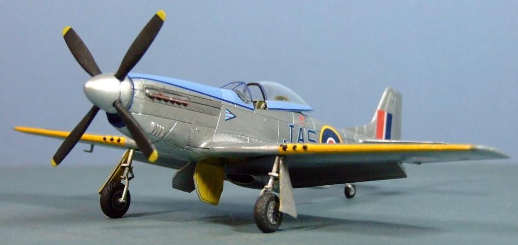 North American Mustang IV, 443 Sqn RCAF, May 1945, 1:72