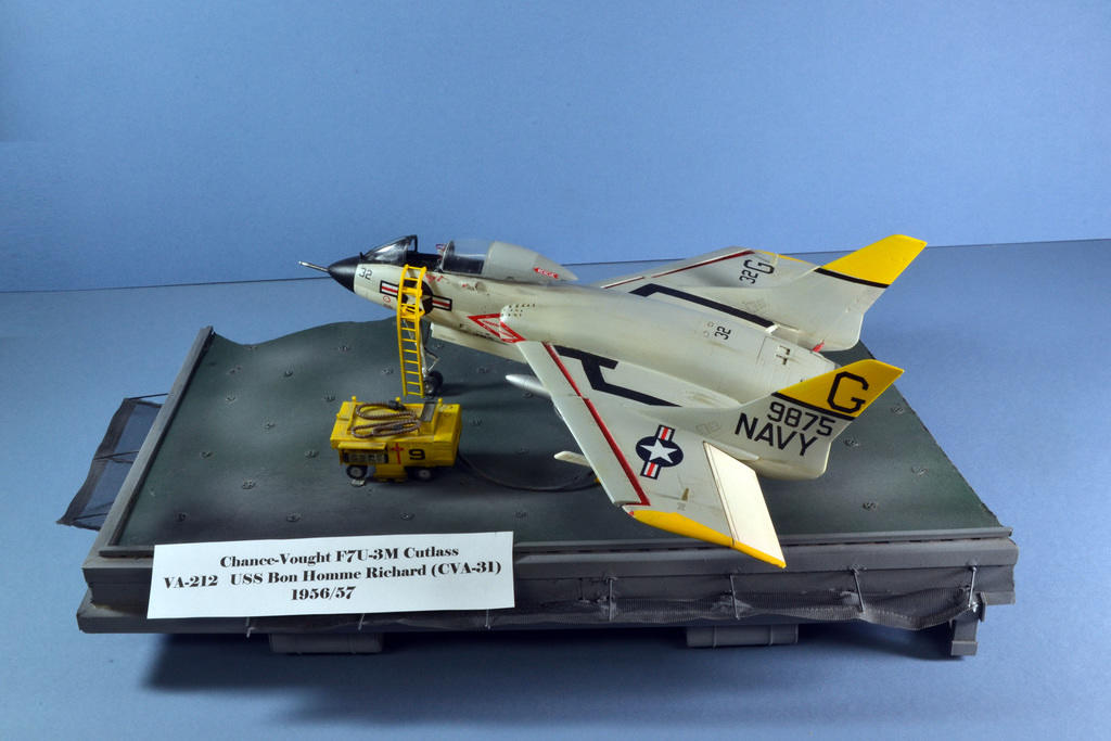 Chance-Vought F7U-3M, Cutlass VA 212 USS Bon Homme Richard 1956/7