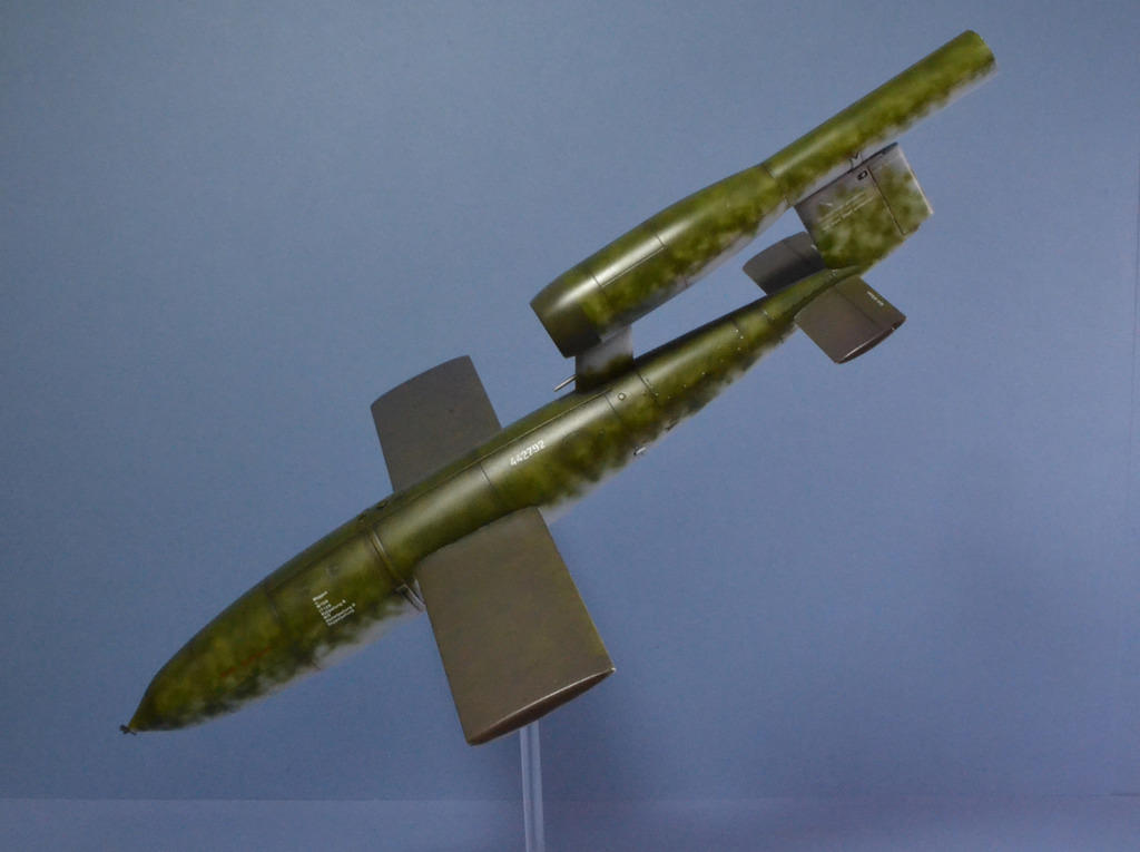 V-1 Flying Bomb 1/18