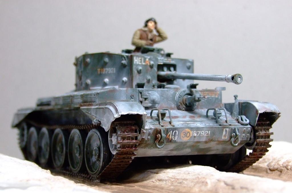 Cromwell IV, 1:35