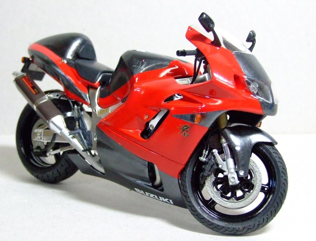 Yoshimura Hyabusa X1, 1:12