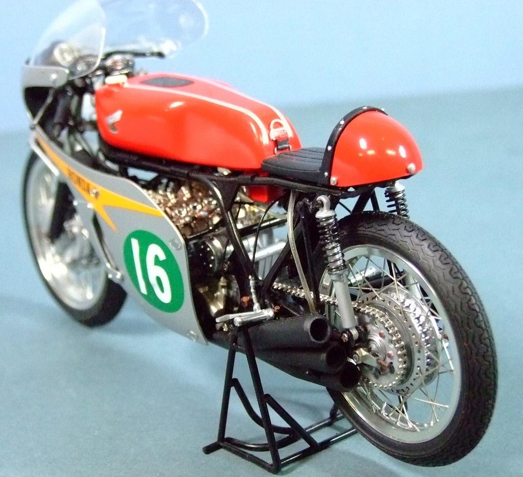 Honda RC166, Mike Hailwood, TT, 1966, 1:12