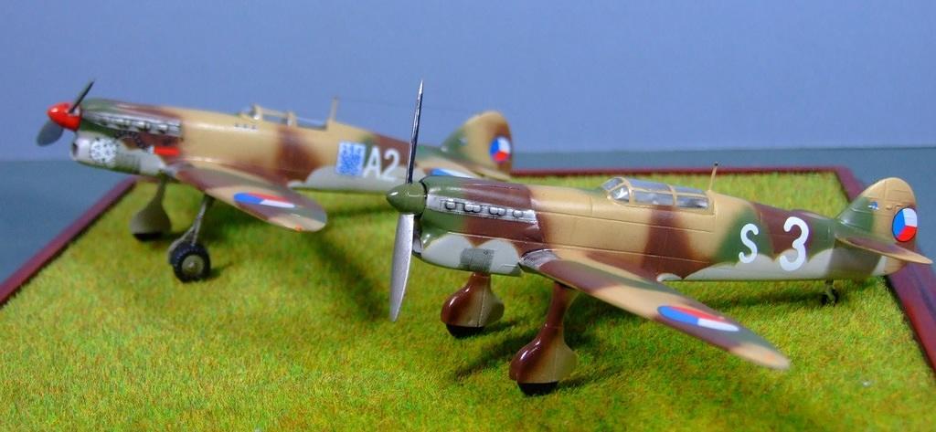 Avia 35 and 135, Czechoslovakian Air Force, 1:72