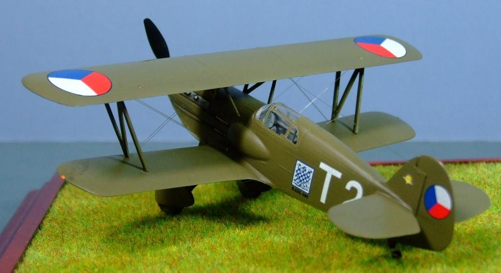 Avia 354, Czechoslovakian Air Force, 1:72