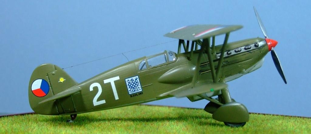 Avia 354, Czechoslovakian Air Force, 1:72