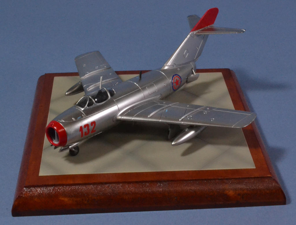 Airfix MiG 15