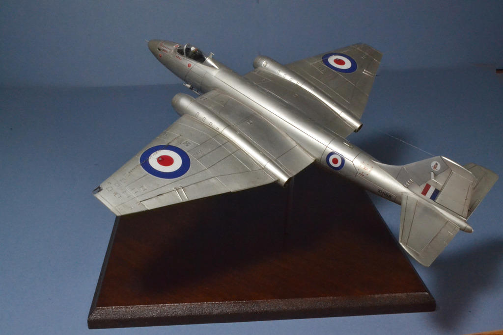 Airfix Canberra PR9