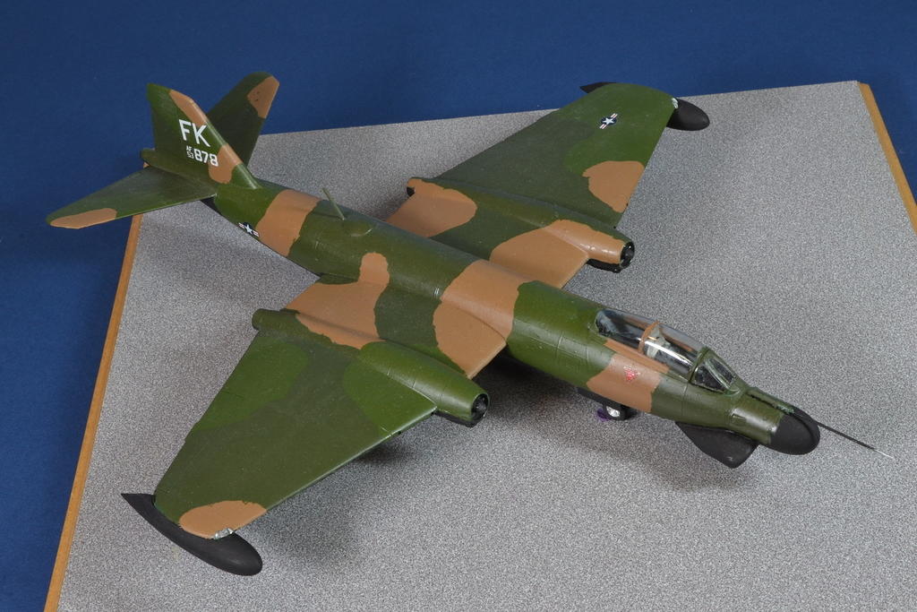 Italeri B57 G