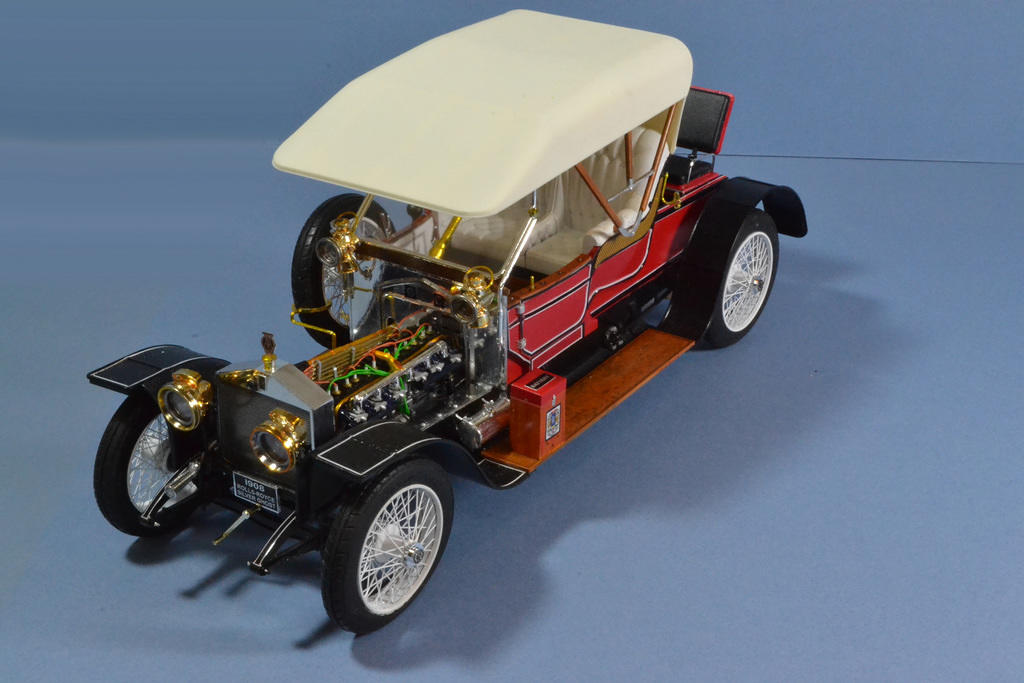 Rolls Royce Solver Ghost Baloon Car