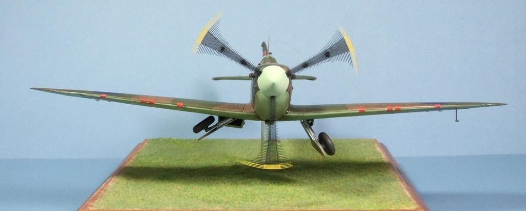 Spitfire IIa, 19 Sqn Sept 1940 1:32 Scale