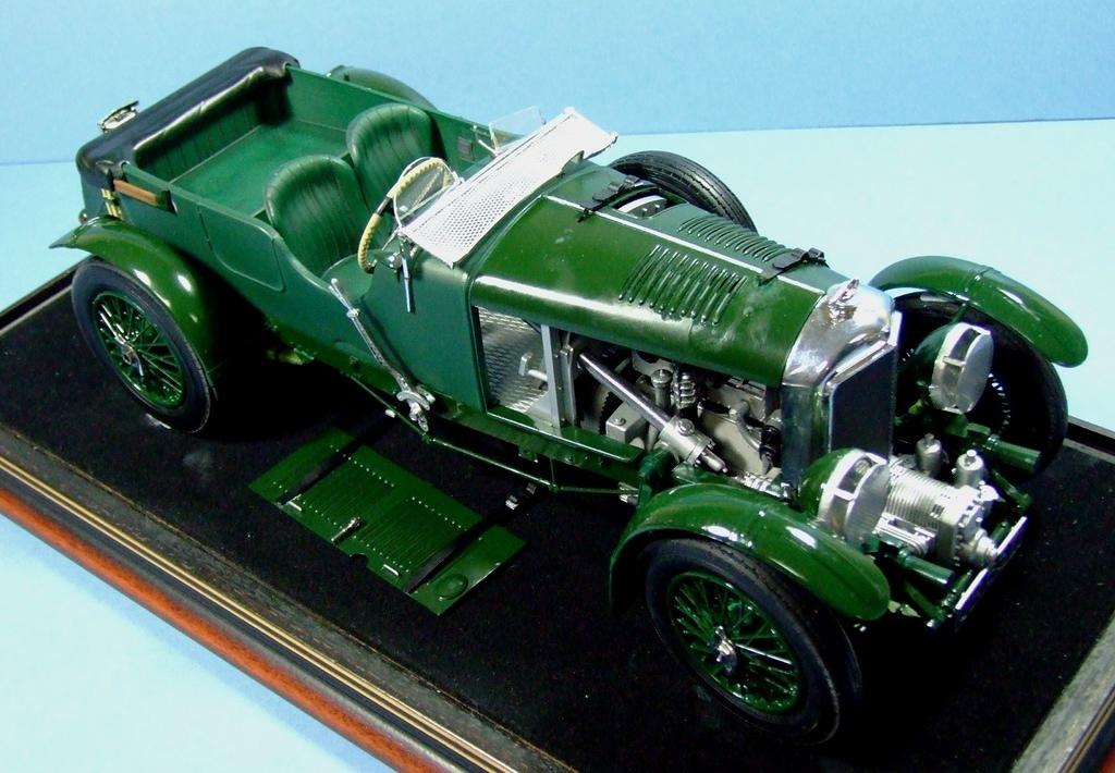 Bentley 1:24