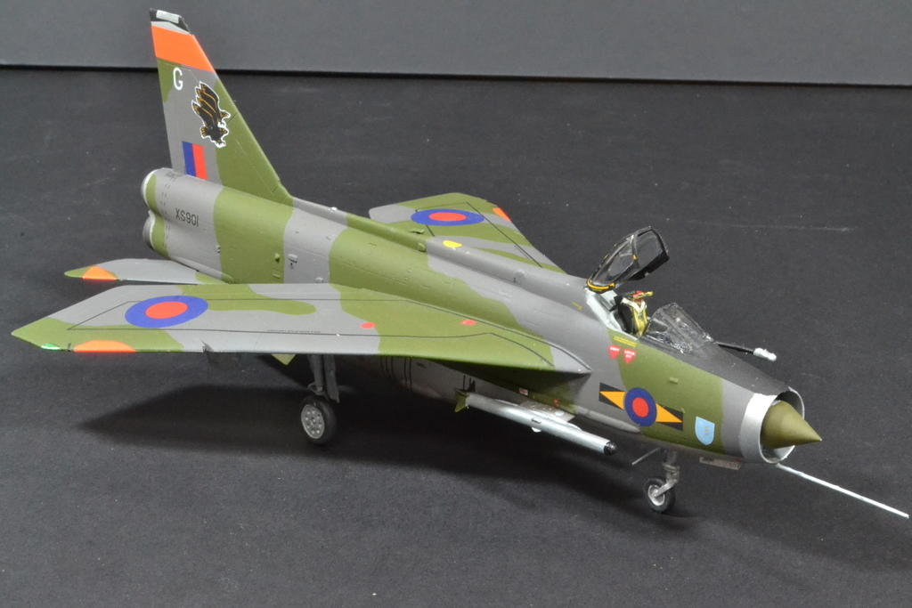 Lightning F6