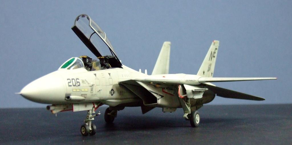 F-14 Tomcat, VF-2, 1:72