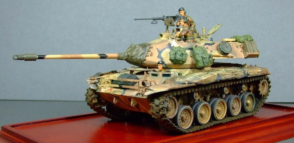 M41A1 Walker Bulldog, 1:35