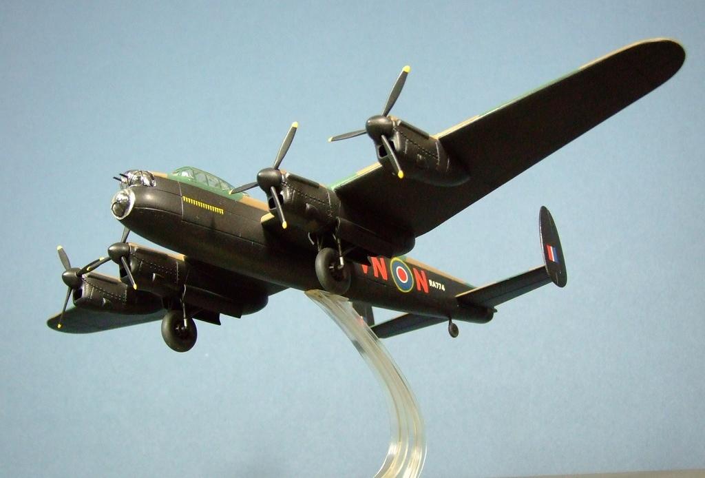 Avro Lancaster, Frog, 1:96