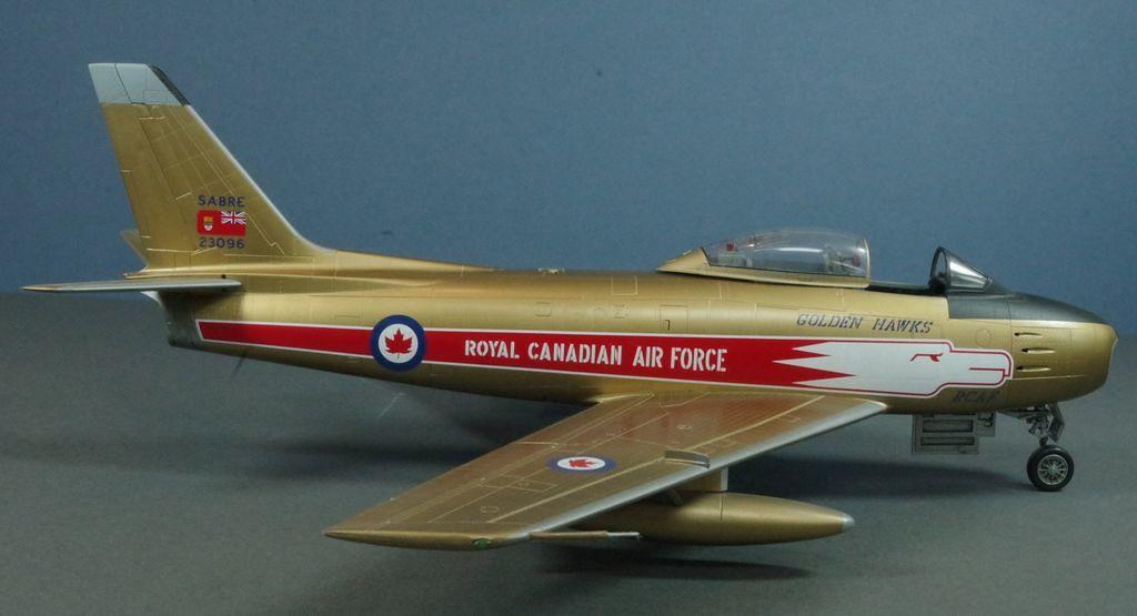 Canadair Sabre 5 "Golden Hawks" Display Team 1:32