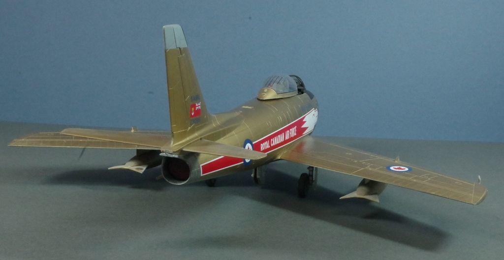 Canadair Sabre 5 "Golden Hawks" Display Team 1:32