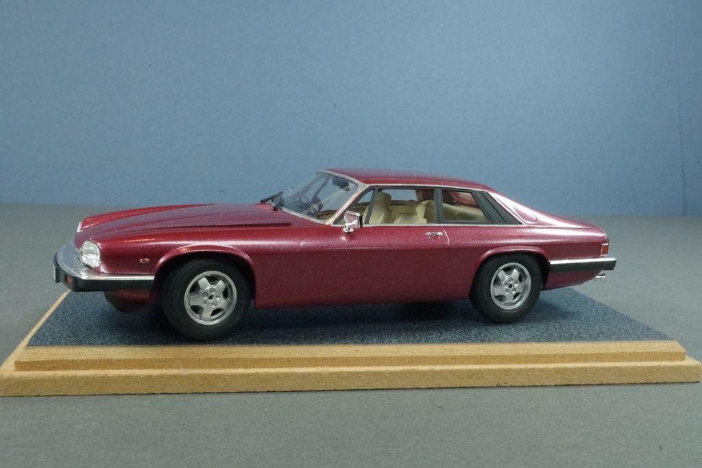 Jaguar XJS 1:24